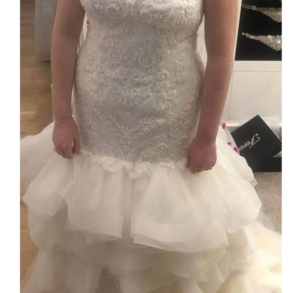 Wedding Dress - ZAKAA Couture, Mermaid Style - Picture 11 of 13